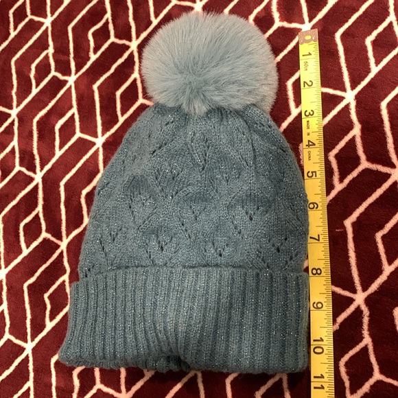 Lauren Conrad Sparkly Blue Knit Beanie NWOT - Picture 4 of 6